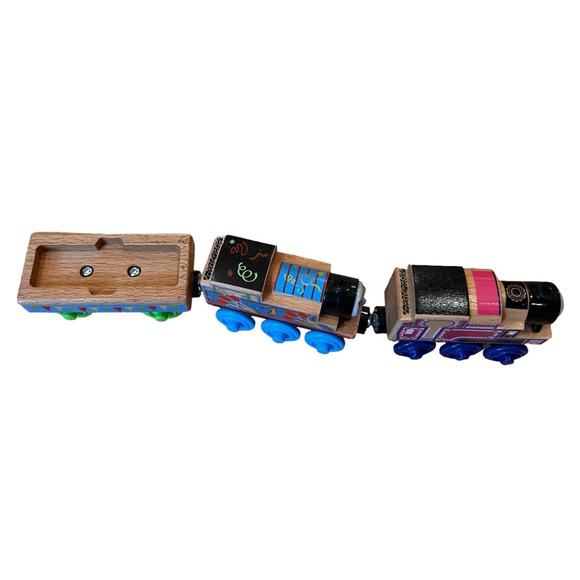 Lot of 3 Real Wood Series Birthday Thomas the Train, Cake Cargo Car, Ashima RARE - Picture 3 of 6